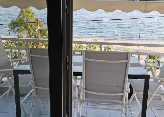 Niki\'S House Apartments By The Sea